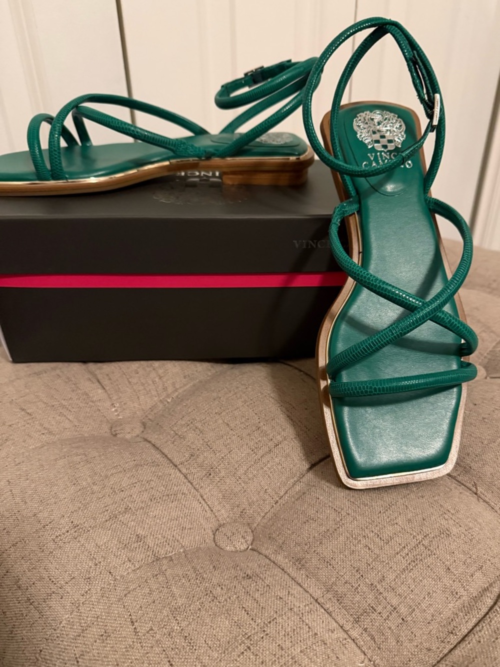 Vince Camuto Peshinda Strappy Square-Toe Sandals NIB Size 8.5